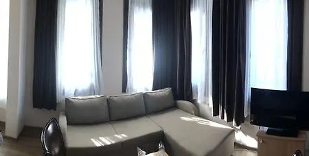 Chavkova House Hotel